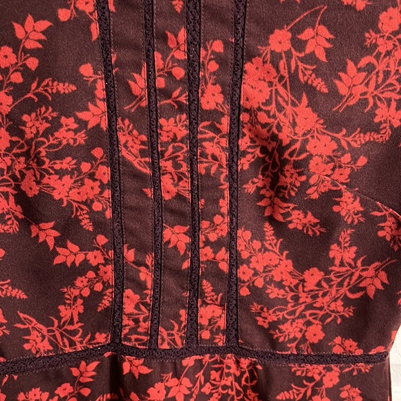 Banana Republic Dress worn once still in a very good as new condition - Picture 2 of 5